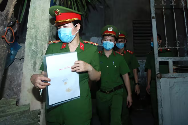Các tổ công tác cấp căn cước lưu động không quản ngày đêm Các tổ công tác cấp căn cước lưu động không quản ngày đêm