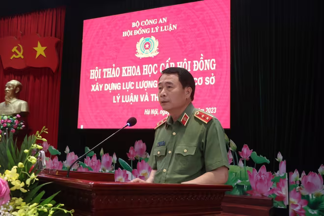 Trung tướng.TS Lê Quốc Hùng - Ủy viên Trung ương Đảng, Thứ trưởng Bộ Công an phát biểu tại hội thảo