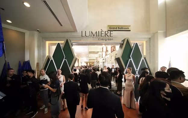 Lumiere Evergreen trở thành điểm dừng chân đáng đến của nhiều đối tượng khách mua Lumiere Evergreen trở thành điểm dừng chân đáng đến của nhiều đối tượng khách mua