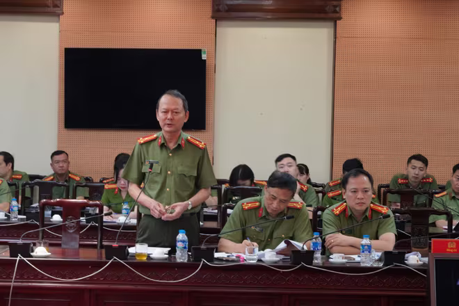 Nhiều ý kiến, tham luận được nêu xuất tại hội nghị Nhiều ý kiến, tham luận được nêu xuất tại hội nghị