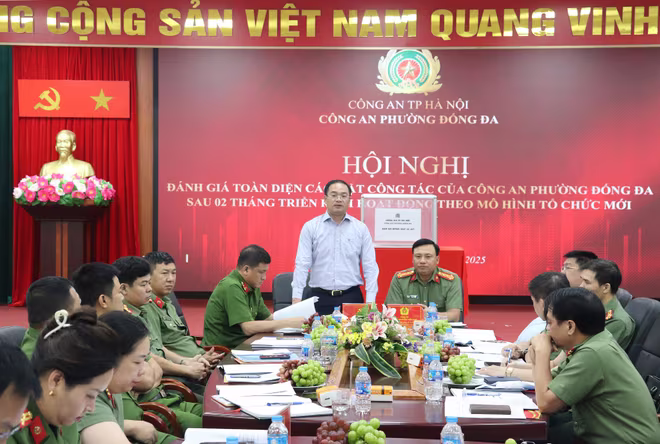 Phát huy tinh thần gương mẫu, tạo khí thế thi đua sôi nổi trong toàn lực lượng- Ảnh 2.