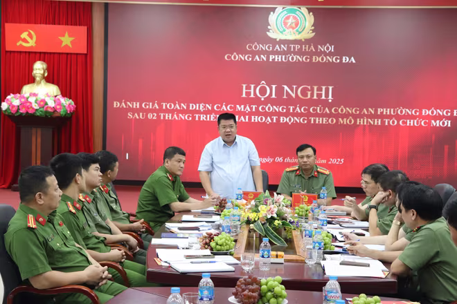 Phát huy tinh thần gương mẫu, tạo khí thế thi đua sôi nổi trong toàn lực lượng- Ảnh 3.