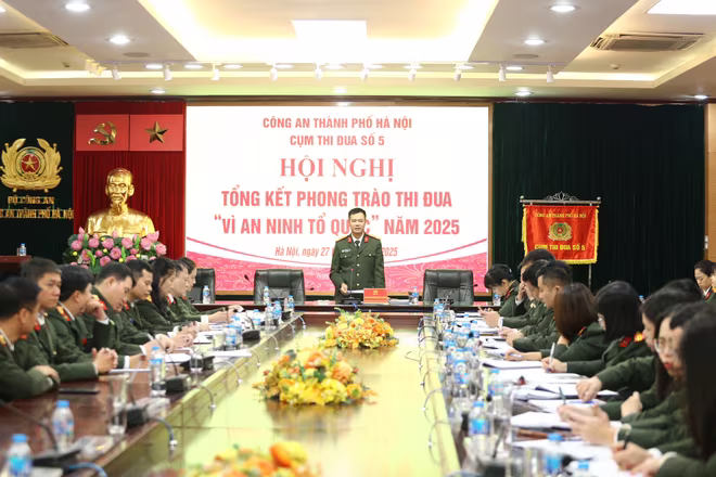 Đại tá Nguyễn Ngọc Quyền – Phó Bí thư Đảng ủy, Phó Giám đốc CATP phát biểu chỉ đạo hội nghị