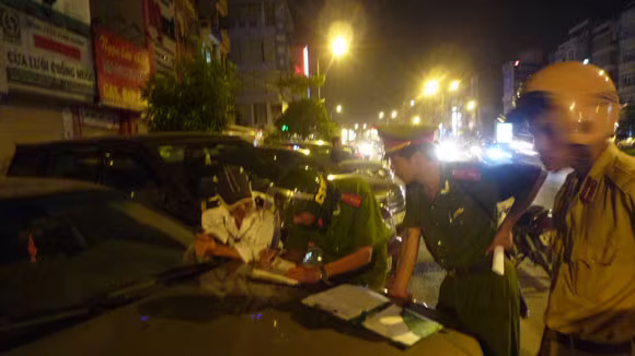 Hạ nhiệt ngay những bức xúc ảnh 2 Hạ nhiệt ngay những bức xúc ảnh 2