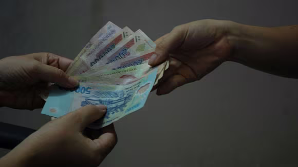 Những khoản thu đầu năm học mới: Tự nguyện hay biến tướng? ảnh 1 Những khoản thu đầu năm học mới: Tự nguyện hay biến tướng? ảnh 1