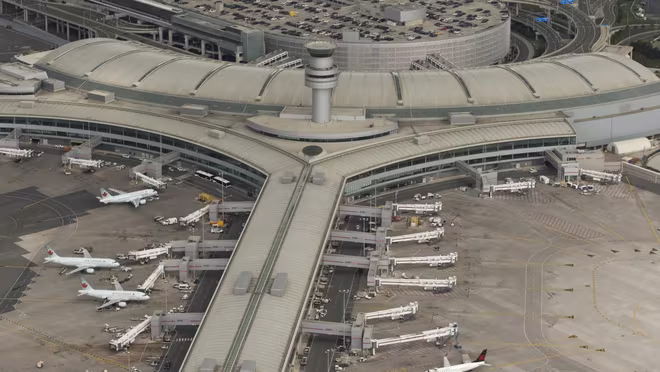 Sân bay quốc tế Toronto Pearson để xảy ra vụ trộm tài sản lớn vào tháng 4-2023