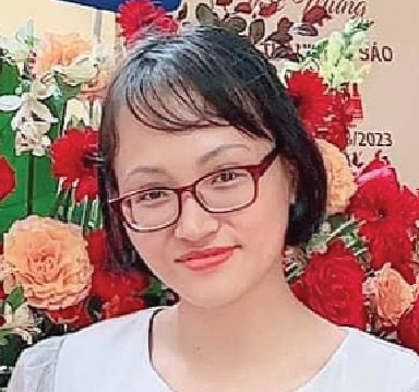 Nhà báo Tú Anh