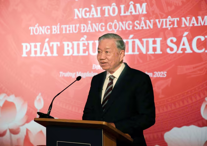 Tổng Bí thư Tô Lâm phát biểu chính sách tại Đại học Oxford (Vương quốc Anh) Tổng Bí thư Tô Lâm phát biểu chính sách tại Đại học Oxford (Vương quốc Anh)