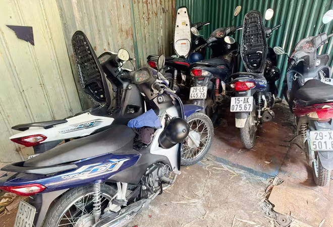 Những chiếc xe gian chưa kịp đưa đi tiêu thụ