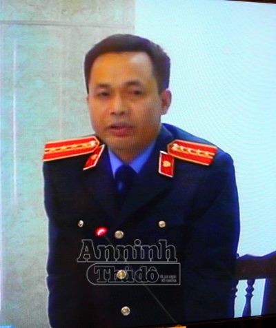 Hoãn phiên tòa xử Nguyễn Đức Kiên vì vắng mặt bị cáo Trần Xuân Giá ảnh 2 Hoãn phiên tòa xử Nguyễn Đức Kiên vì vắng mặt bị cáo Trần Xuân Giá ảnh 2