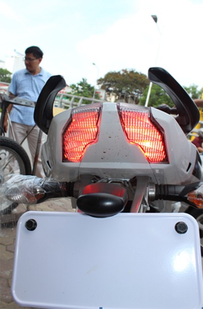 Cận cảnh Bajaj Pulsar 200NS 2014 hàng độc tại Hà Nội ảnh 6 Cận cảnh Bajaj Pulsar 200NS 2014 hàng độc tại Hà Nội ảnh 6