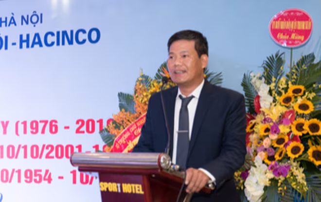 Ông Nguyễn Văn Thanh và vợ đã trốn khai báo y tế sau khi từ vùng dịch về, khiến cho nhiều người ở Hà Nội bị lây nhiễm Covid-19 Ông Nguyễn Văn Thanh và vợ đã trốn khai báo y tế sau khi từ vùng dịch về, khiến cho nhiều người ở Hà Nội bị lây nhiễm Covid-19