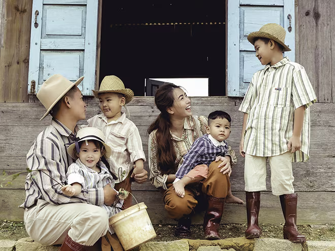 Dù đính hôn đã hơn 3 năm và chưa được làm đám cưới nhưng Hải Băng không đặt nặng chuyện này