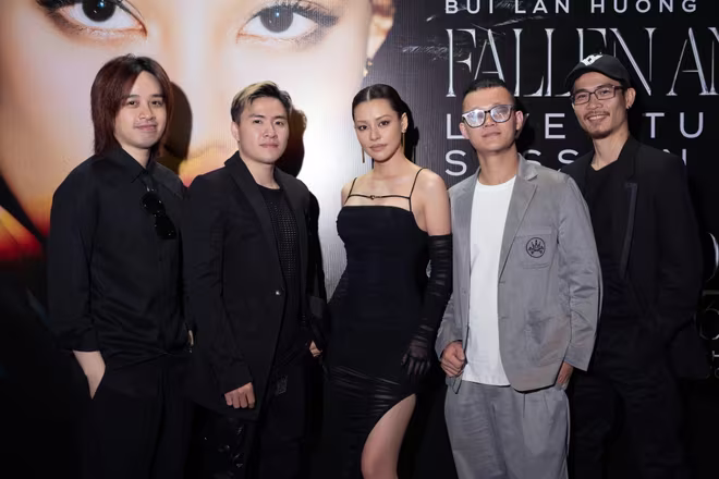 Bùi Lan Hương và ekip của mình Bùi Lan Hương và ekip của mình