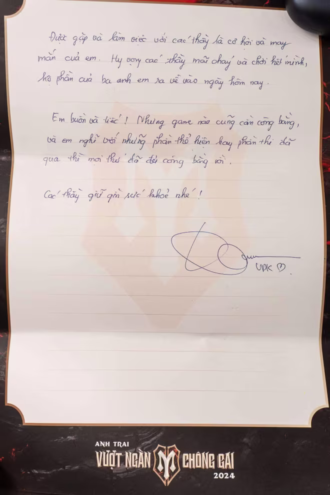 Đạo diễn Kiên Ứng tiếc nuối nhưng hài lòng khi tạm dừng cuộc chơi Đạo diễn Kiên Ứng tiếc nuối nhưng hài lòng khi tạm dừng cuộc chơi