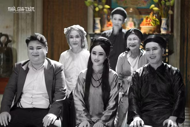 Đạo diễn Huỳnh Lập quyết định hoá trang trắng đen cho một số diễn viên trong "Nhà gia tiên" Đạo diễn Huỳnh Lập quyết định hoá trang trắng đen cho một số diễn viên trong "Nhà gia tiên"