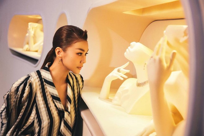 Đây là loại thiết kế đòi hỏi tỷ lệ cơ thể lý tưởng, thường chỉ dành riêng cho người mẫu sàn diễn quốc tế
