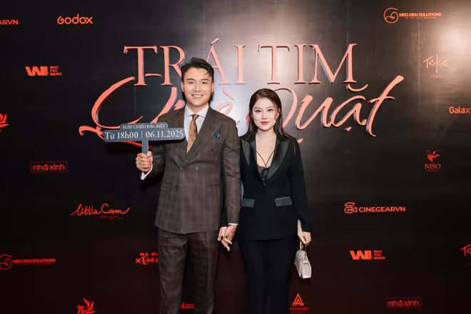 Vợ chồng diễn viên Xuân Phúc