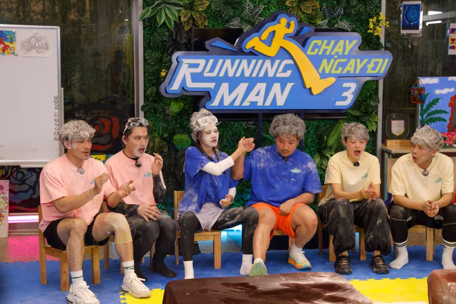 Các cặp đôi đều lấm lem sau phần thi Các cặp đôi đều lấm lem sau phần thi