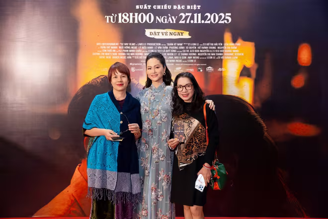 MC Diễm Quỳnh trên thảm đỏ &quot;Quán Kỳ Nam&quot; tại Hà Nội