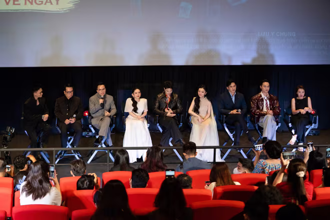 Nhà sản xuất Hoàng Quân vẫn theo đuổi hướng đi kinh dị cho các sản phẩm của mình