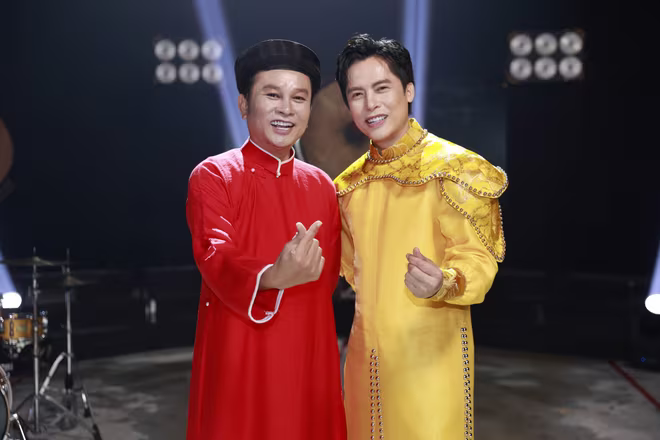 NSND Hữu Quốc dành nhiều lời khen cho ca sĩ Minh Sang khi cộng tác cùng trong MV “Rực sáng sức trẻ Việt Nam” NSND Hữu Quốc dành nhiều lời khen cho ca sĩ Minh Sang khi cộng tác cùng trong MV “Rực sáng sức trẻ Việt Nam”