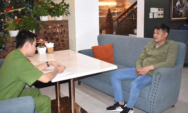 Cơ quan Công an ghi lời khai của Bùi Anh Tuấn Cơ quan Công an ghi lời khai của Bùi Anh Tuấn