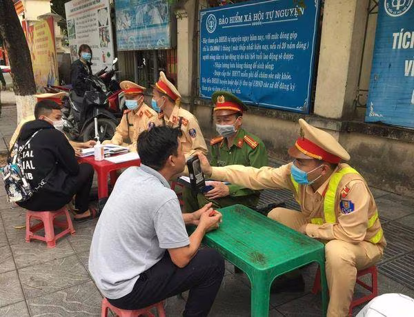 Xử lý các trường hợp vi phạm nồng độ cồn Xử lý các trường hợp vi phạm nồng độ cồn