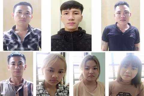 Các đối tượng tụ tập sử dụng ma túy trong quán karaoke Các đối tượng tụ tập sử dụng ma túy trong quán karaoke