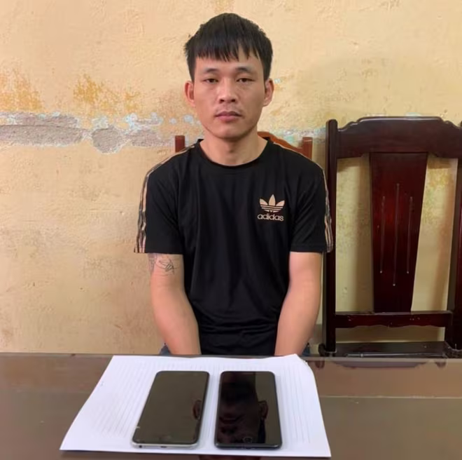 Đối tượng Dương Văn Thìn bị bắt giữ Đối tượng Dương Văn Thìn bị bắt giữ