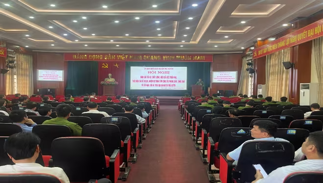 Toàn cảnh hội nghị