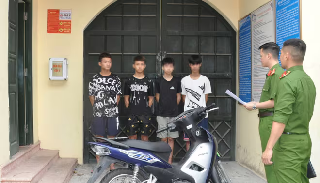 Nhóm đối tượng bị bắt giữ Nhóm đối tượng bị bắt giữ