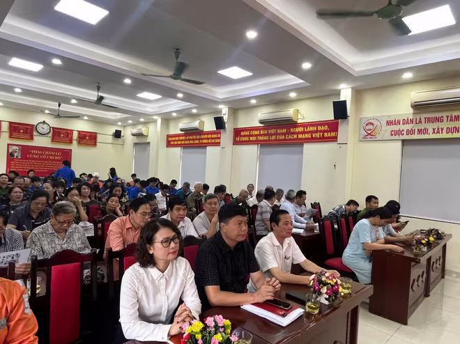 Toàn cảnh hội nghị Toàn cảnh hội nghị