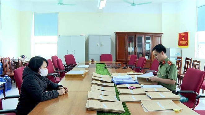 Cơ quan điều tra lấy lời khai của Hoàng Thị Hải Yến