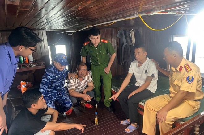 Nhóm đối tượng tổ chức sử dụng ma túy bị bắt giữ