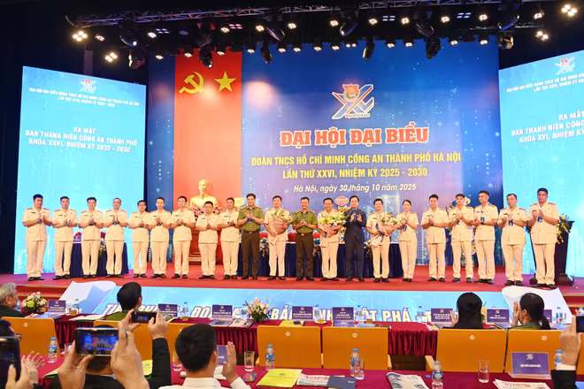 Ra mắt Ban Thanh niên Công an Thủ đô nhiệm kỳ 2025 - 2030 Ra mắt Ban Thanh niên Công an Thủ đô nhiệm kỳ 2025 - 2030