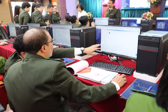 Triển khai thử nghiệm phần mềm quản lý tài sản công trong Công an nhân dân tại Công an Hà Nội ảnh 4