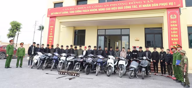 Công an phường Đồng Văn triệu tập 27 đối tượng để làm rõ về hành vi gây rối trật tự công cộng