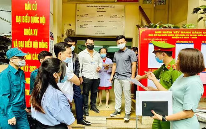 Lực lượng Công an cơ sở tham gia hiệu quả công tác đảm bảo ANTT, phục vụ các hoạt động, sự kiện lớn của đất nước... Lực lượng Công an cơ sở tham gia hiệu quả công tác đảm bảo ANTT, phục vụ các hoạt động, sự kiện lớn của đất nước...