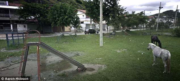 Khám phá những nơi hoang vu và cô đơn nhất của thế giới ảnh 11