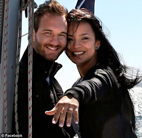Nick Vujicic- chàng trai không tay, không chân đã lấy vợ ảnh 5 Nick Vujicic- chàng trai không tay, không chân đã lấy vợ ảnh 5