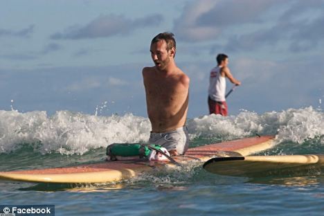 Nick Vujicic- chàng trai không tay, không chân đã lấy vợ ảnh 6 Nick Vujicic- chàng trai không tay, không chân đã lấy vợ ảnh 6