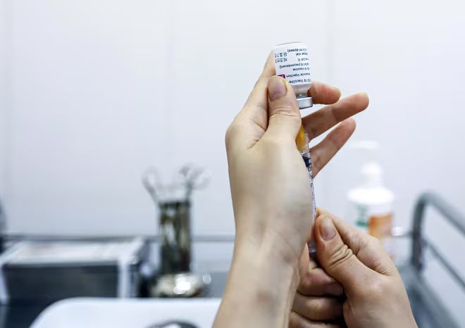 Vaccine Covid của AstraZeneca chuẩn bị được tiêm cho cán bộ chiến sĩ Công an