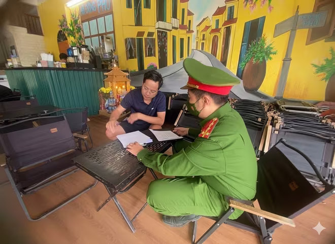 Yêu cầu ký cam kết đối với các hộ kinh doanh...