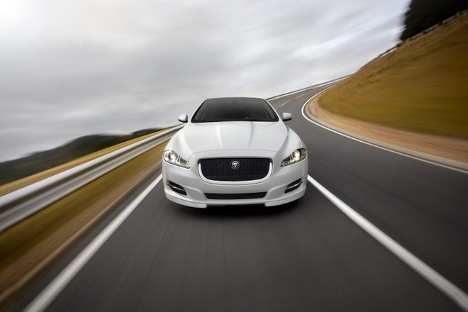Jaguar giới thiệu gói nâng cấp mới cho XJ Saloon ảnh 4 Jaguar giới thiệu gói nâng cấp mới cho XJ Saloon ảnh 4