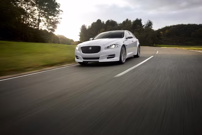 Jaguar giới thiệu gói nâng cấp mới cho XJ Saloon ảnh 2 Jaguar giới thiệu gói nâng cấp mới cho XJ Saloon ảnh 2