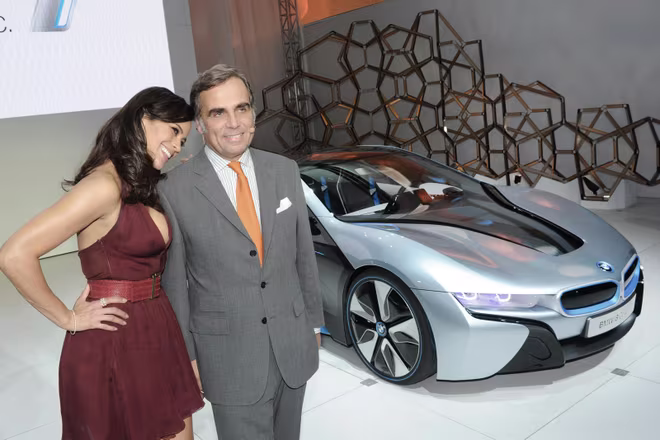 Cặp đôi BMW i3 và i8 trình diễn ấn tượng cùng người đẹp Mission Impossible 4 ảnh 5 Cặp đôi BMW i3 và i8 trình diễn ấn tượng cùng người đẹp Mission Impossible 4 ảnh 5