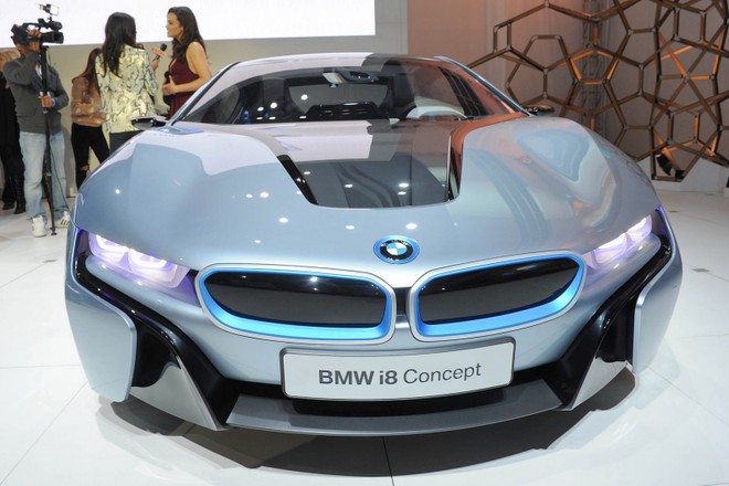 Cặp đôi BMW i3 và i8 trình diễn ấn tượng cùng người đẹp Mission Impossible 4 ảnh 8 Cặp đôi BMW i3 và i8 trình diễn ấn tượng cùng người đẹp Mission Impossible 4 ảnh 8