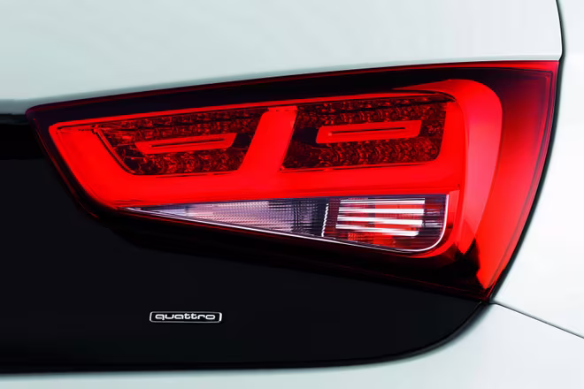 Audi A1 Quattro sức mạnh hấp dẫn vượt tầm vóc ảnh 7 Audi A1 Quattro sức mạnh hấp dẫn vượt tầm vóc ảnh 7