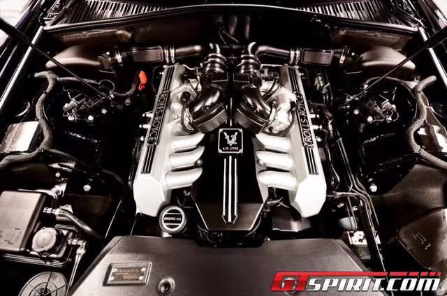 Lộ diện xe sang trọng và lịch lãm của Rolls-Royce Phantom ảnh 5 Lộ diện xe sang trọng và lịch lãm của Rolls-Royce Phantom ảnh 5